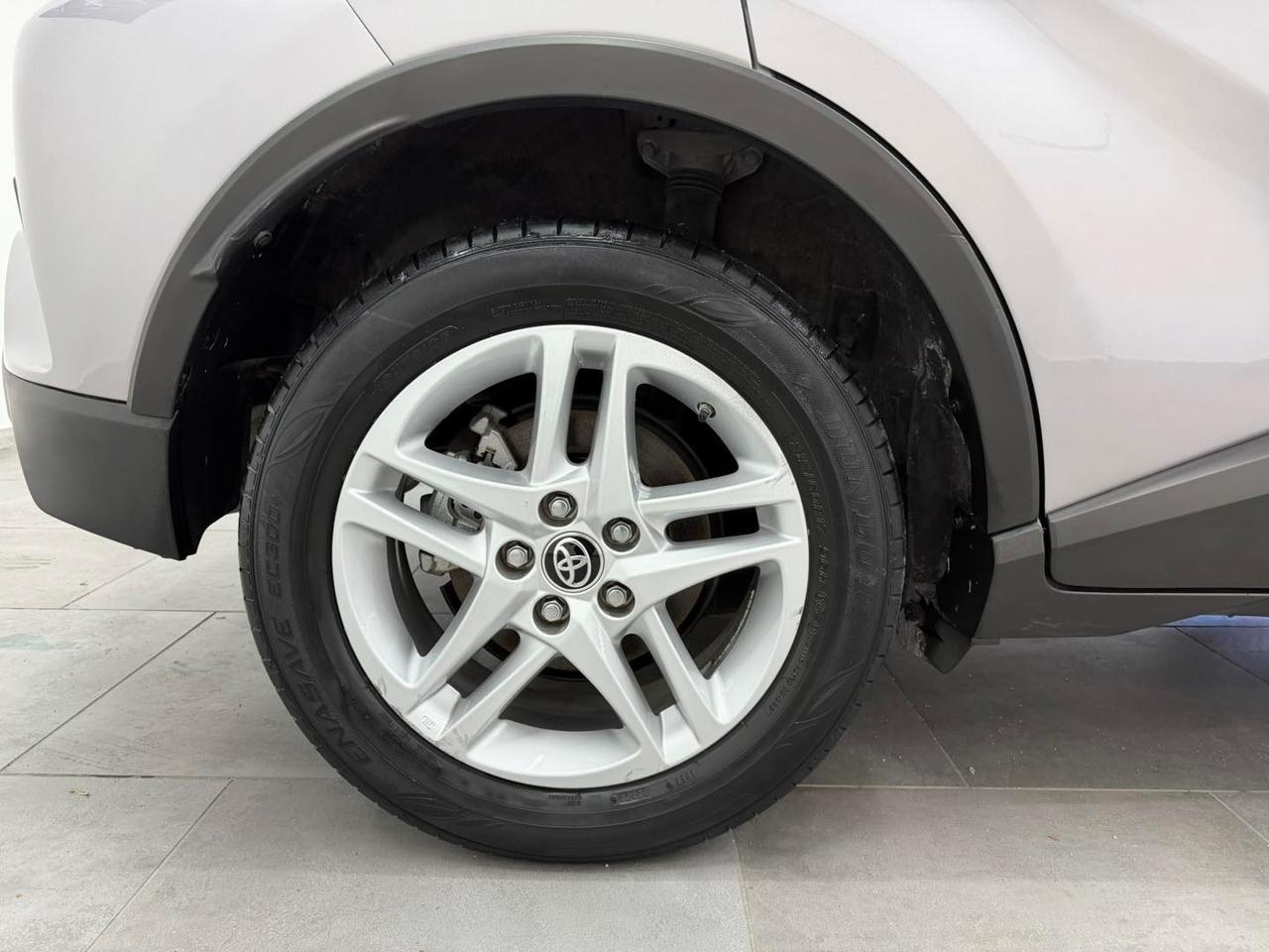 Toyota C-HR 1.8 Hybrid E-CVT Business 2022