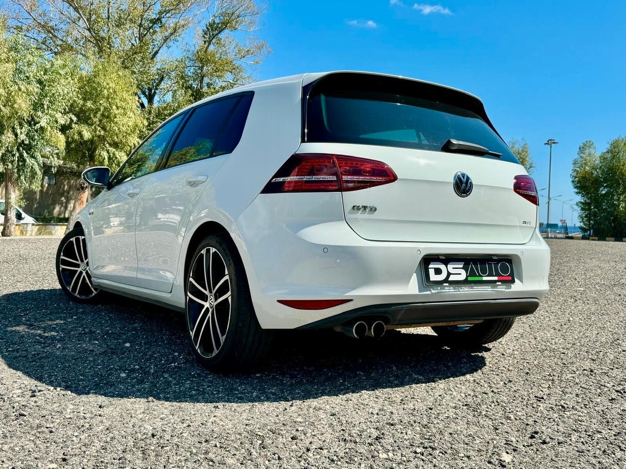 VOLKSWAGEN GOLF GTD 2.0 TDI 184 CV DSG ANNO 2016