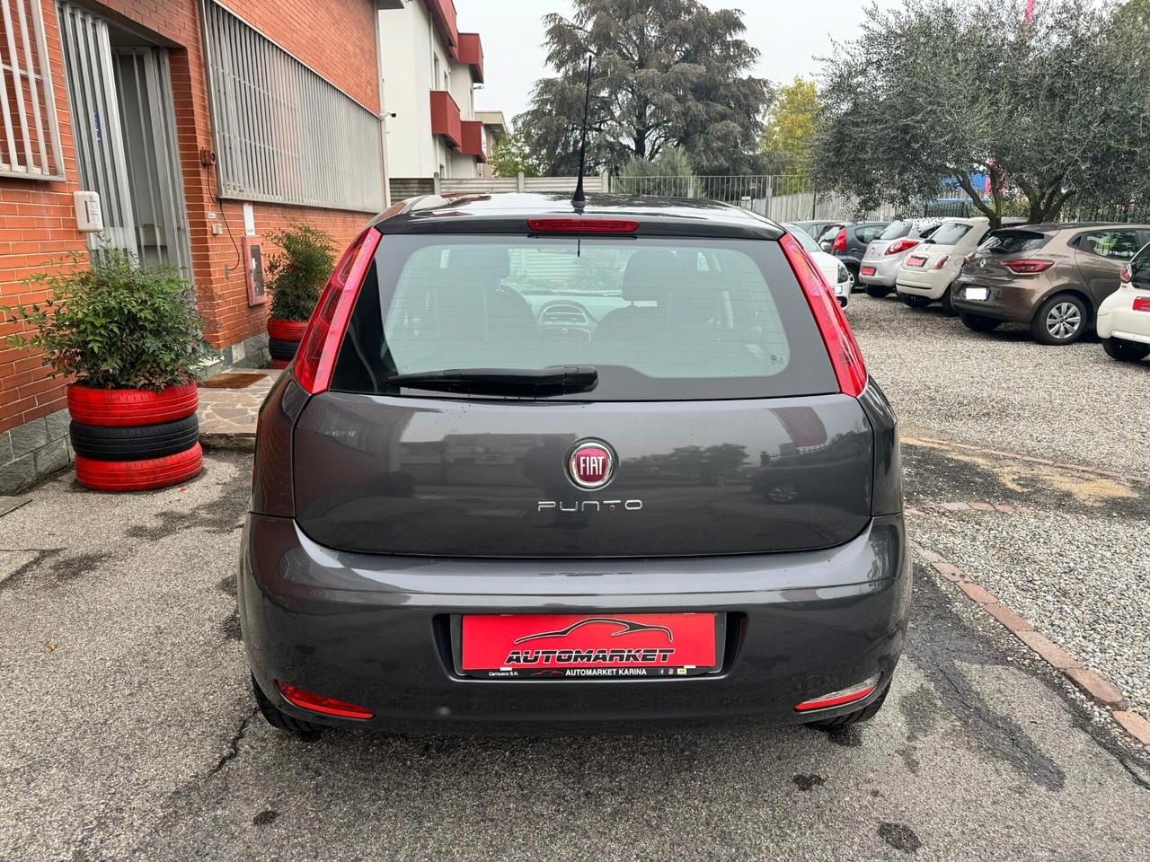 Fiat Punto 1.2 69CV 5P LOUNGE NEOPATENTATI