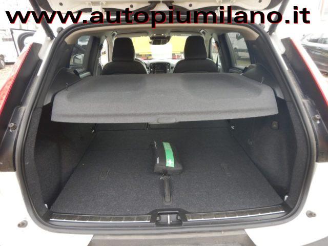 VOLVO XC40 B4 AWD Geartronic Inscription