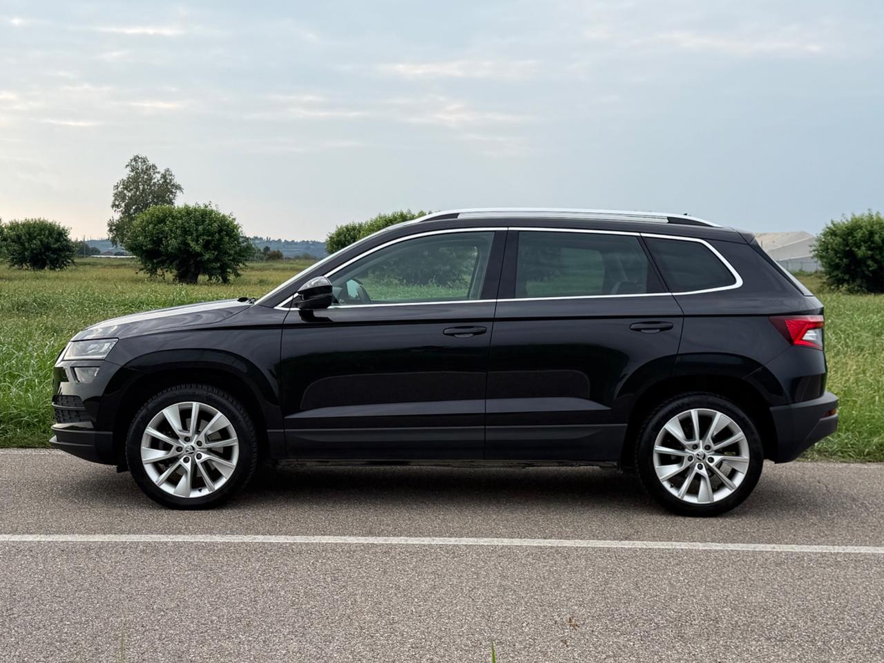 Skoda Karoq 1.6 TDI SCR DSG Style "UNICO PROPRIETARIO"