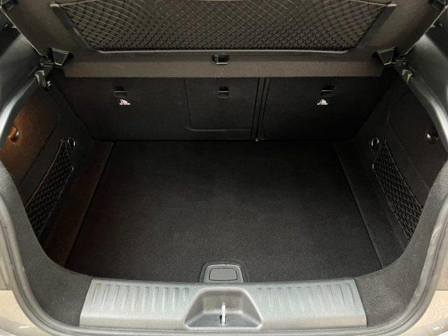 MERCEDES-BENZ A 180 d Sport Tetto