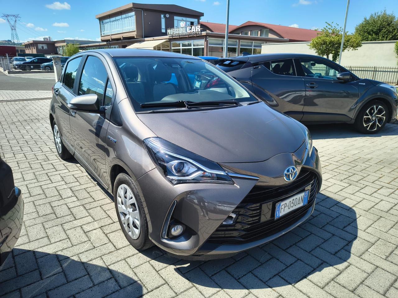 Toyota Yaris 1.5 Hybrid 5 porte *PREZZO REALE*