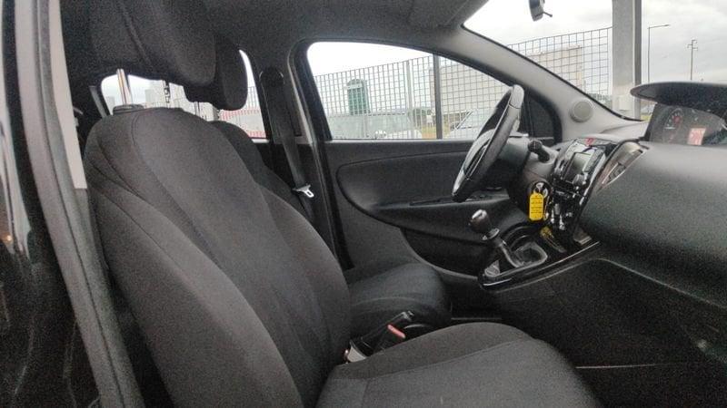 Lancia Ypsilon Ypsilon 1.2 69 CV 5 porte Gold