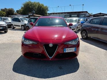 Alfa Romeo Giulia 2.0 Turbo 200 CV AT8 Super