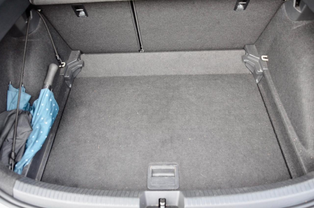 VOLKSWAGEN TAIGO 1.5 TSI R-LINE 150cv DSG, UNICOPROPRIETARIO, UFF ITALIANA, EURO 6D, TETTO, FARI FULL LED, APPLE ANDROID, PERMUTE