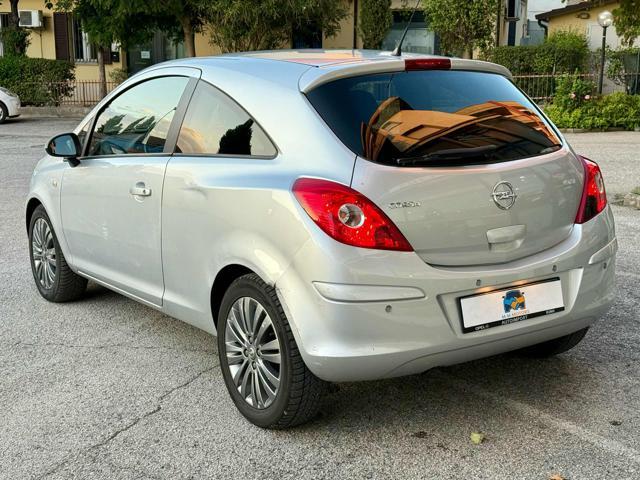 OPEL Corsa 1.2 85CV 3 porte GPL-TECH Edition