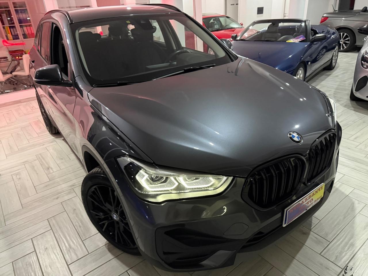 Bmw X1 2.0D150cv SHADOW LINE TOTAL BLACK LED2022