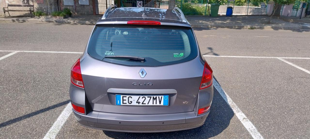 Renault Clio 1.5 dCi 90CV SporTour Live!