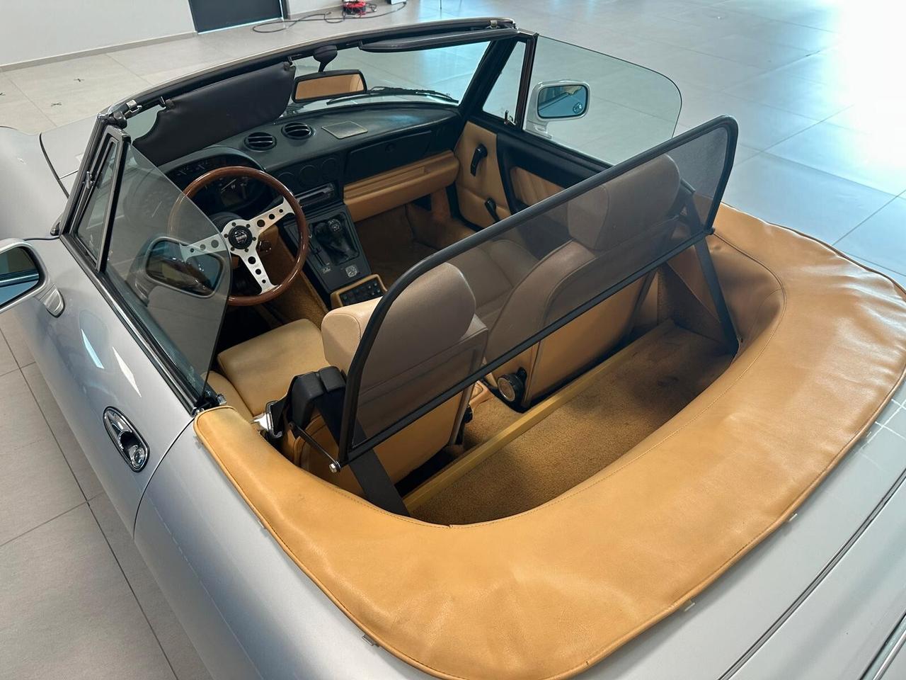 Alfa Romeo Spider 1.6