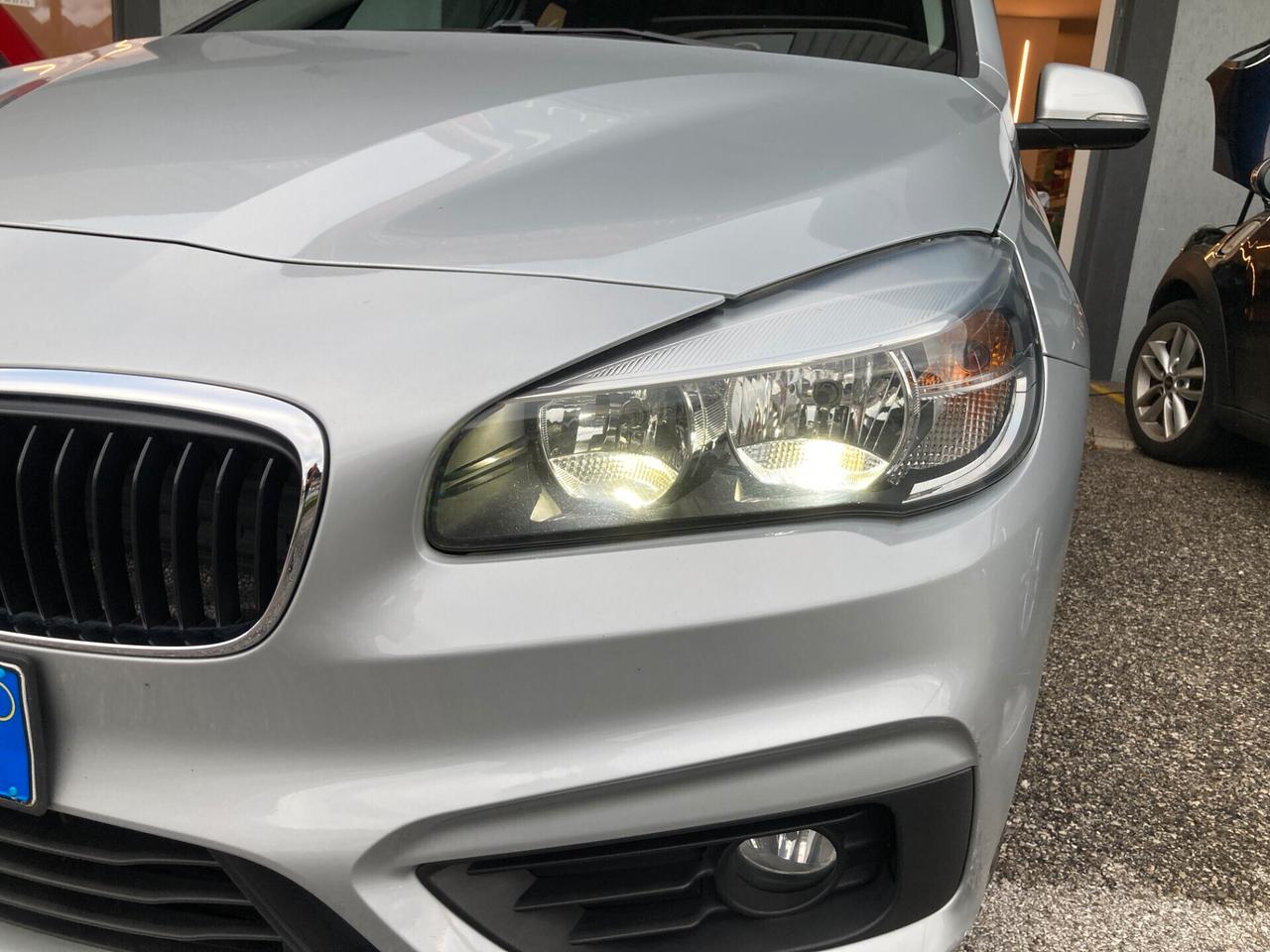 Bmw 216 218d Active Tourer Advantage