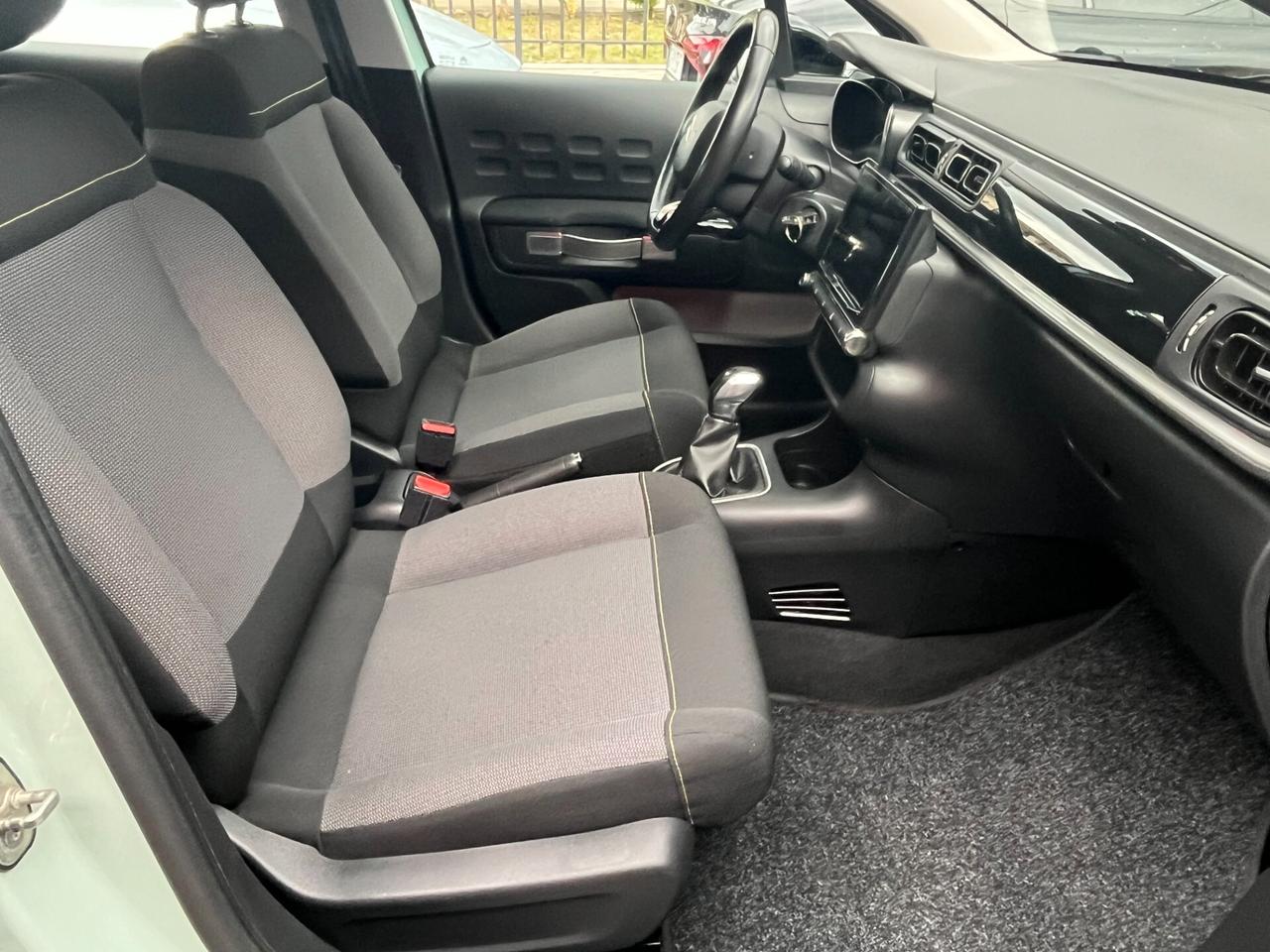 Citroen C3 PureTech 82 cv Shine