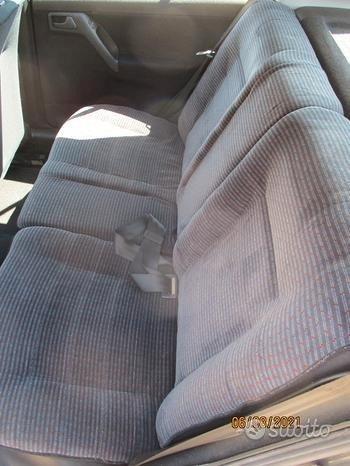 Volkswagen Golf 1.8/90 CV cat 5 porte GL
