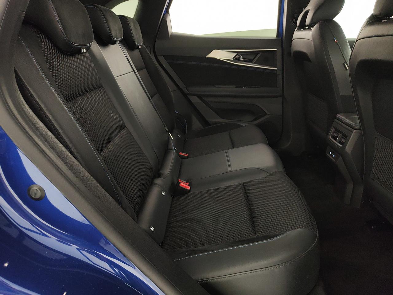 RENAULT Austral 1.2 E-Tech full hybrid Iconic Esprit Alpine 200cv auto