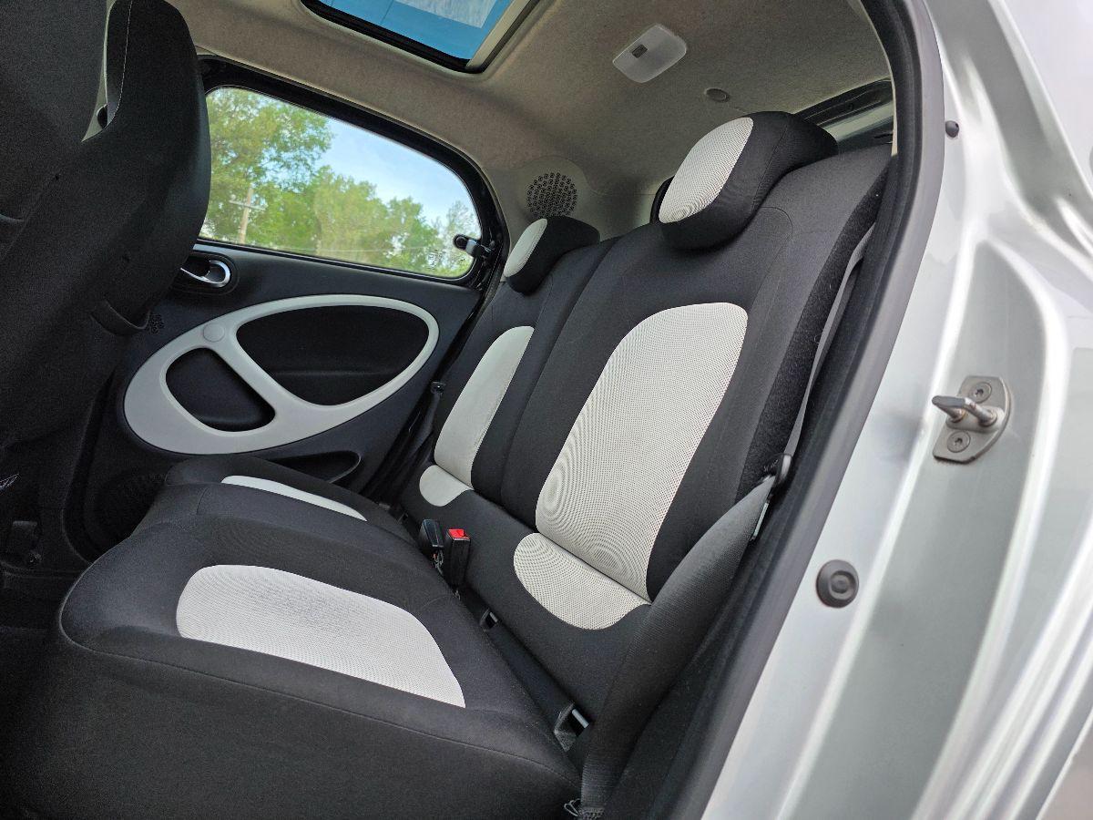 SMART FORFOUR 1.0 BENZ OK NEOPATENTATI