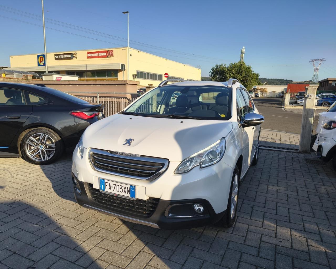 Peugeot 2008 1.2 BENZINA 5 PORTE