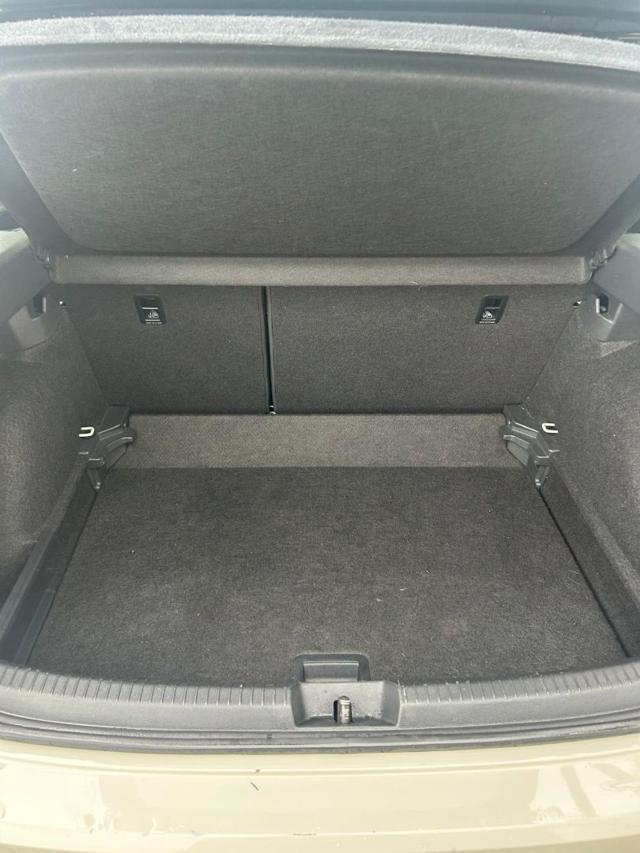 VOLKSWAGEN Taigo 1.0 TSI 110 CV R-Line NEO PATENTATO