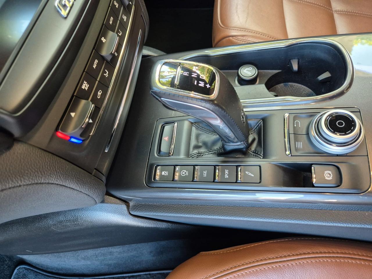 Maserati Ghibli V6 Diesel Gransport