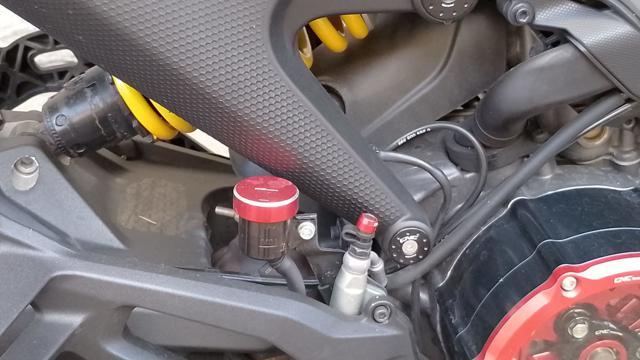 DUCATI Monster 937 Plus