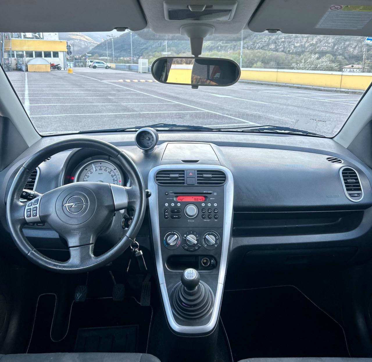 Opel Agila Enjoy Neopatentati 2010 115.000km