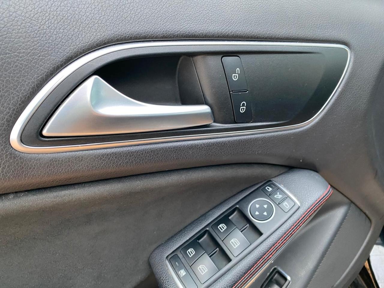 Mercedes-benz GLA 220 d Automatic Premium | 2018