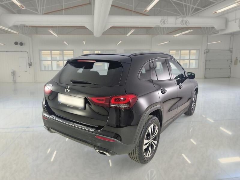 MERCEDES-BENZ GLA 200 d Automatic Sport Plus