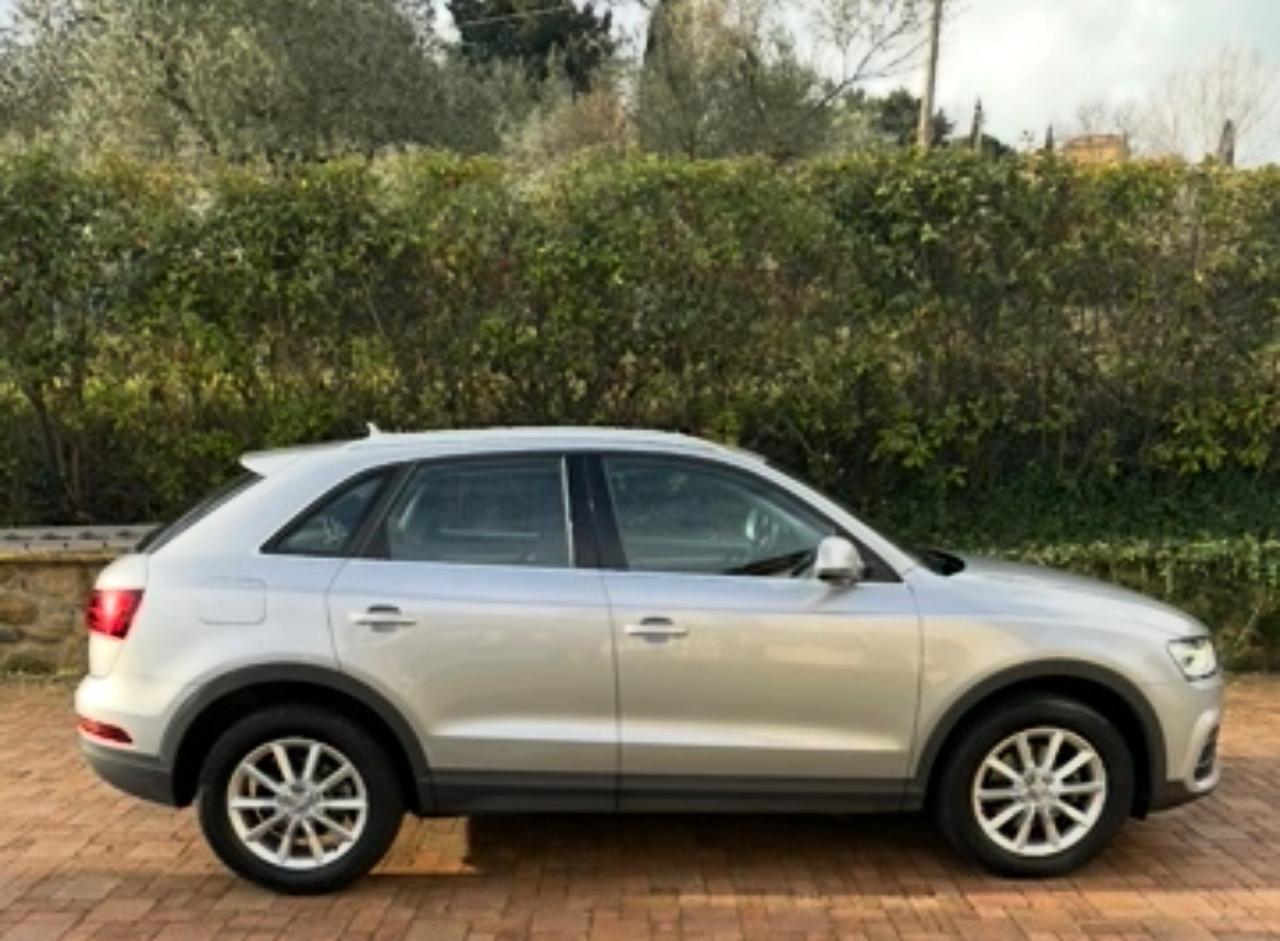 Audi Q3 2.0 TDI 150 CV quattro S tronic Business