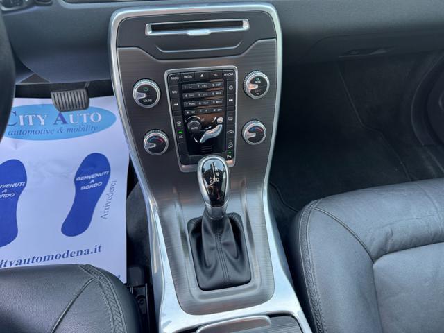 VOLVO XC70 D4 AWD Geartronic Summum 185CV