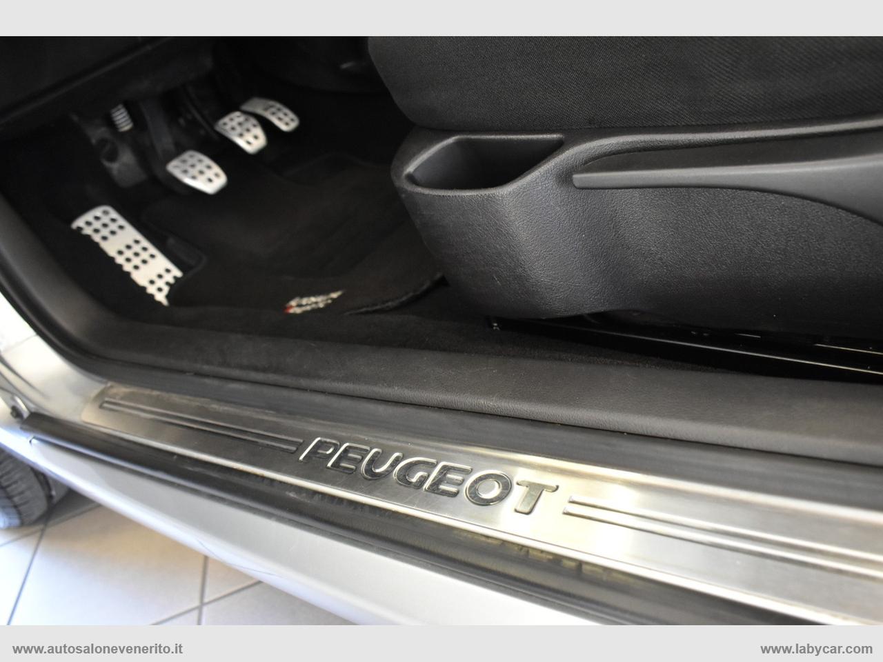 PEUGEOT 307 1.6 16V CC Tecno