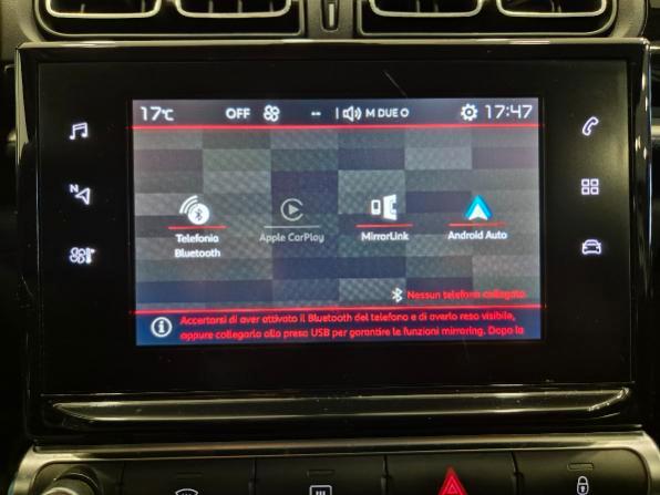 Citroen C3 1.2 puretech Shine 82cv - NEOPATENTATI - Cam - Carplay