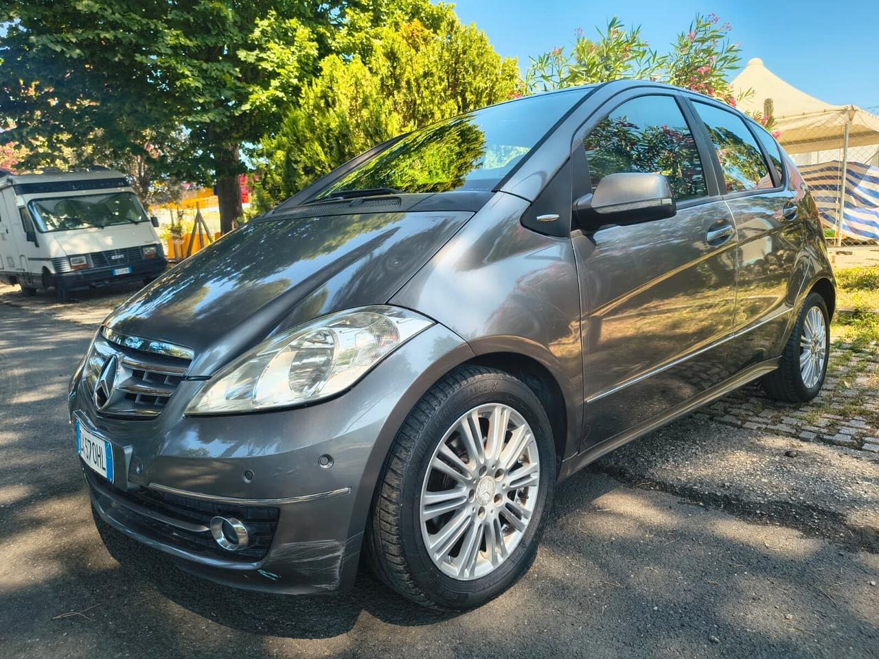 Mercedes CLASSE A 180 93.000KM ORIGINALI ADATTA A NEO