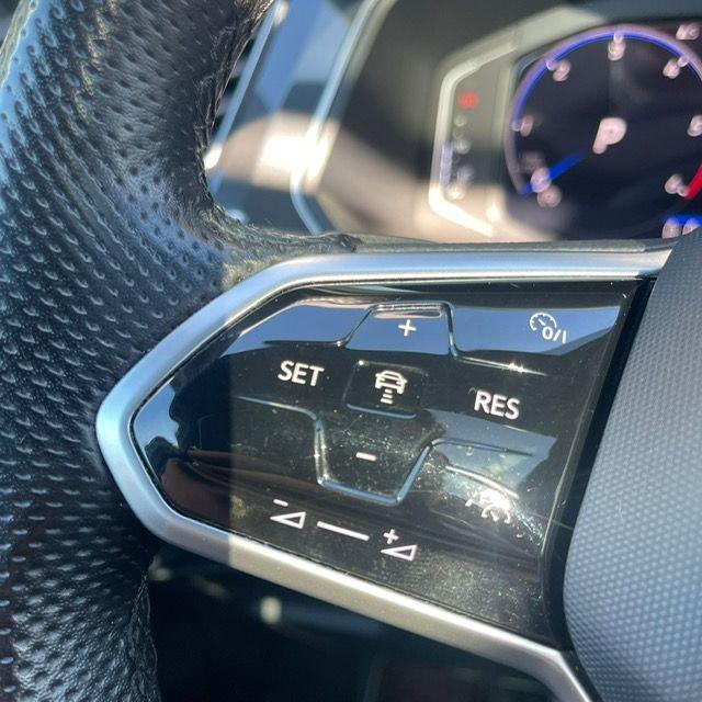 VOLKSWAGEN - Tiguan - 2.0 TDI DSG R-LINE