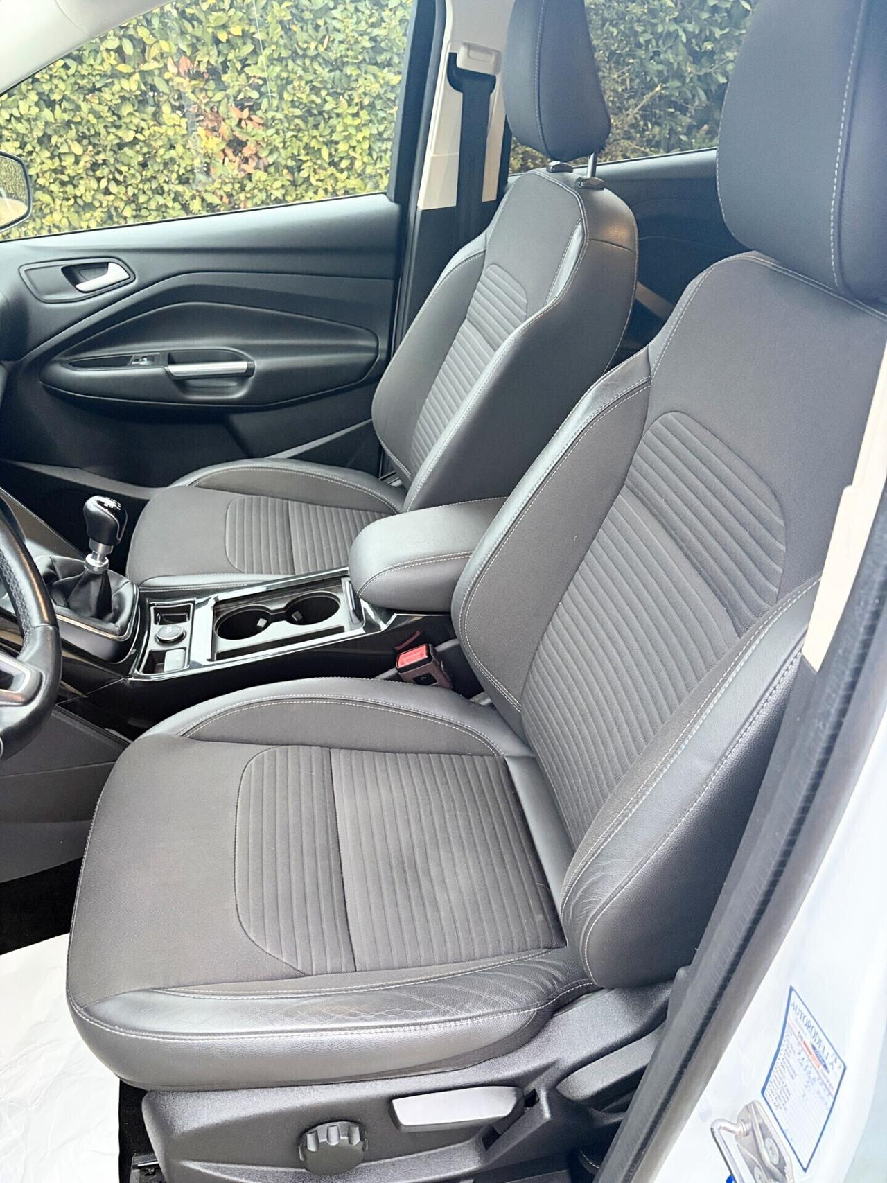 FORD KUGA 1.5 TDCI - UNICO PROPRIETARIO