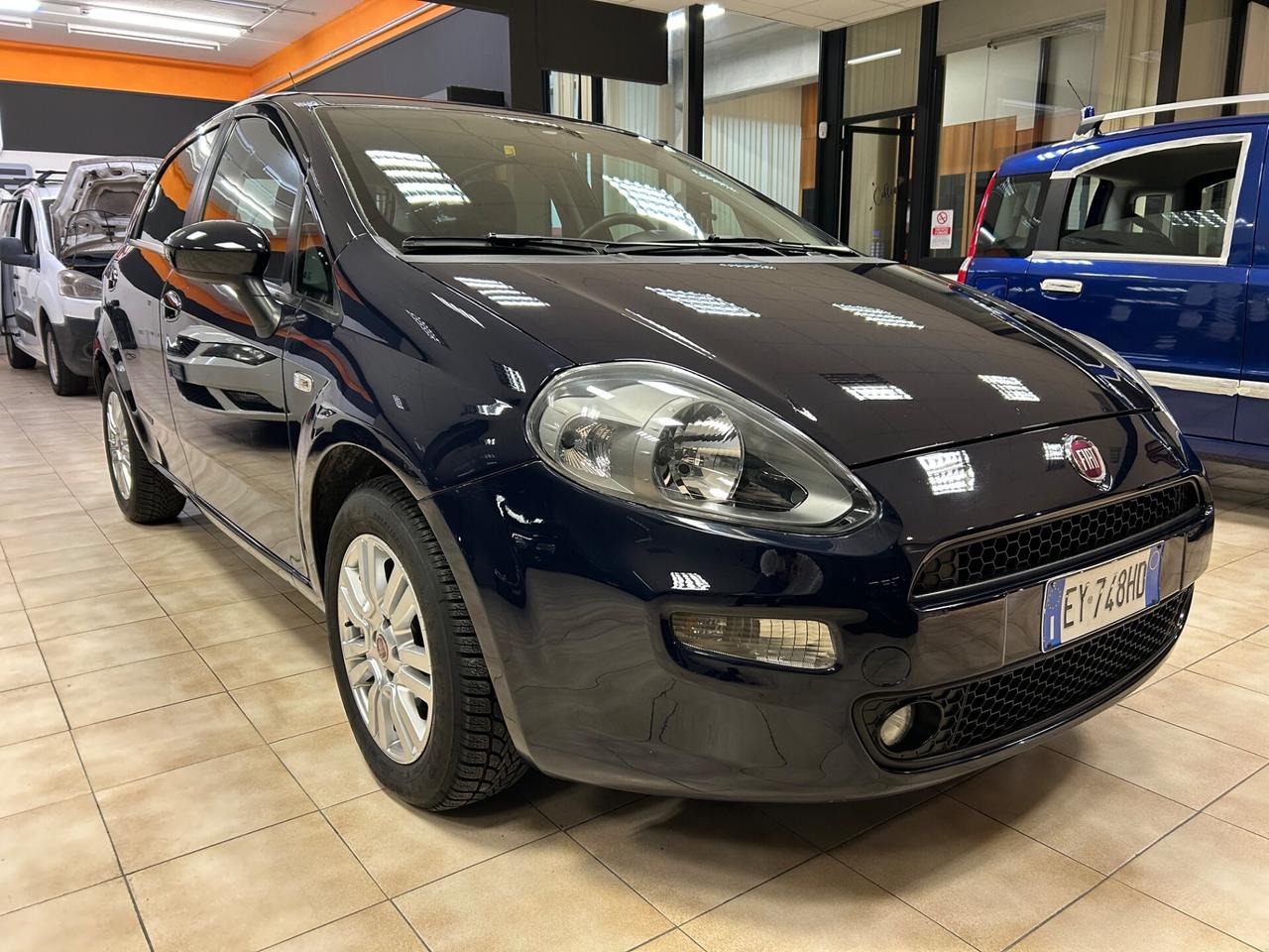 Fiat Punto 2013 1.3 MJT 75 CV 137.000km NEOPATENTATI