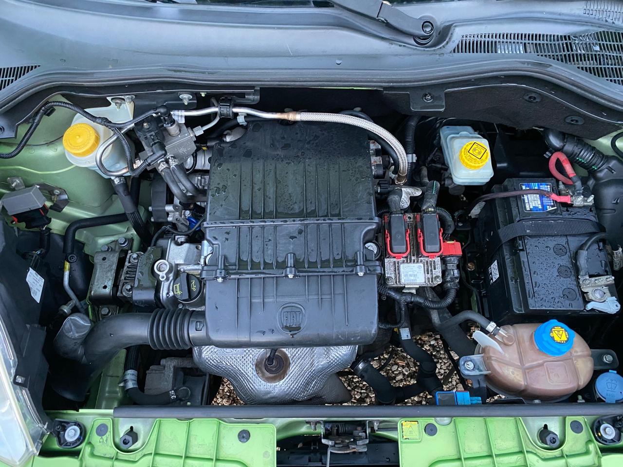 Fiat Qubo 1.4 8V 77 CV 57 KW Dynamic Natural Power