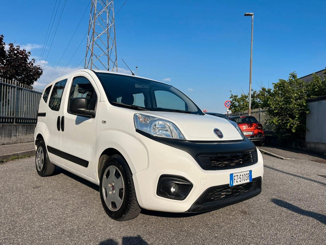 Fiat Qubo 1.3 MJT 80 CV 5 POSTI AUTOVETTURA