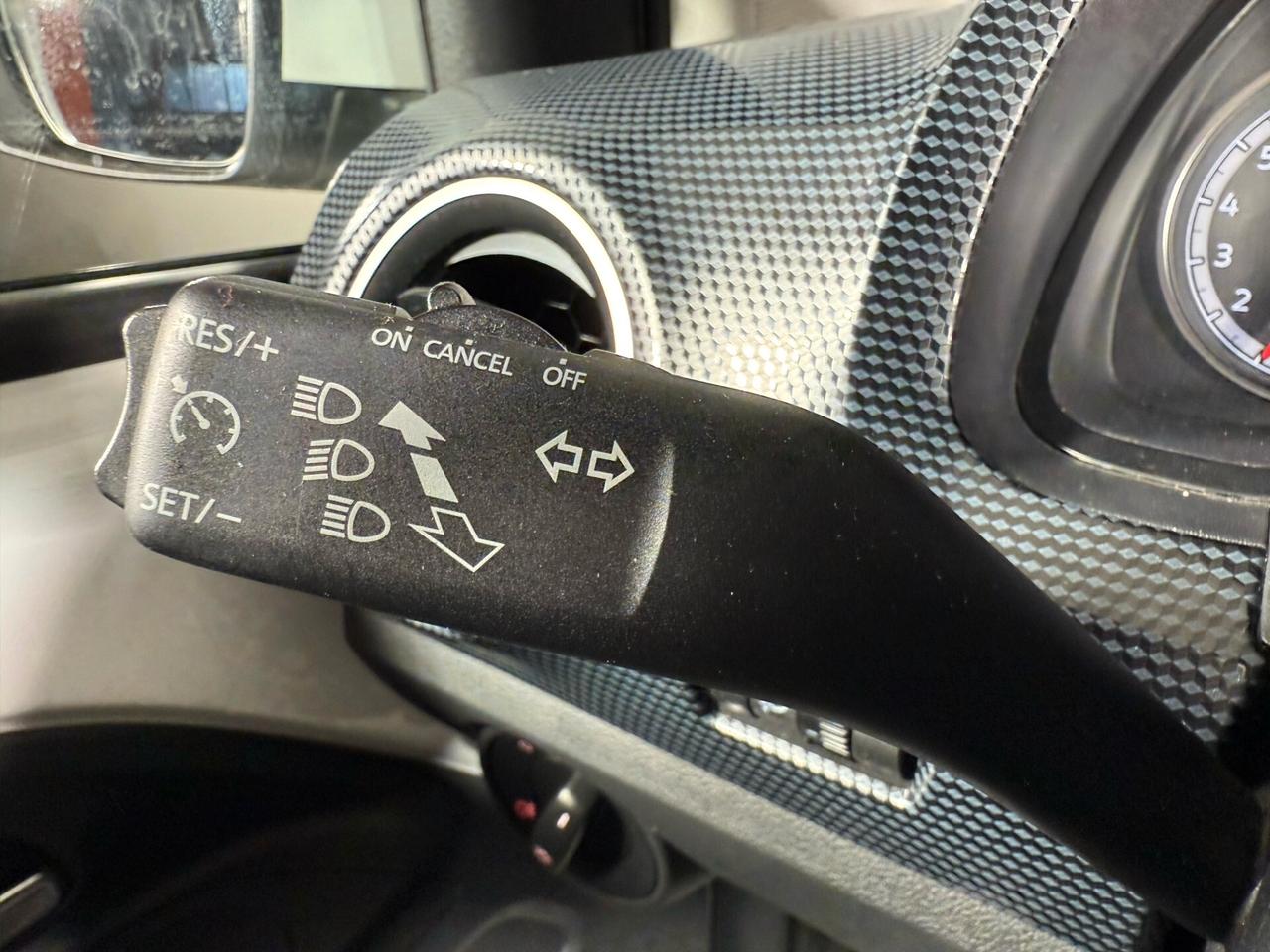 Volkswagen up! 1.0 5p. eco move up! BlueMotion Technology