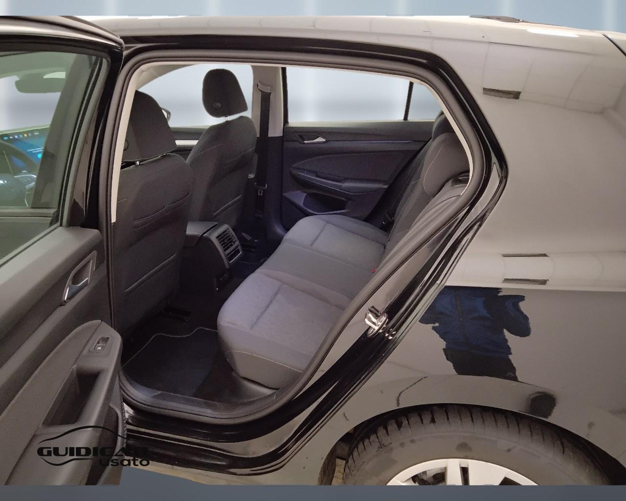 VOLKSWAGEN Golf VIII 2024 - Golf 2.0 tdi Life 115cv