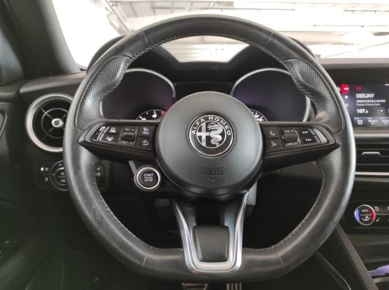 ALFA ROMEO Stelvio - Stelvio 2.2 Turbodiesel 210 CV AT8 Q4 Ti