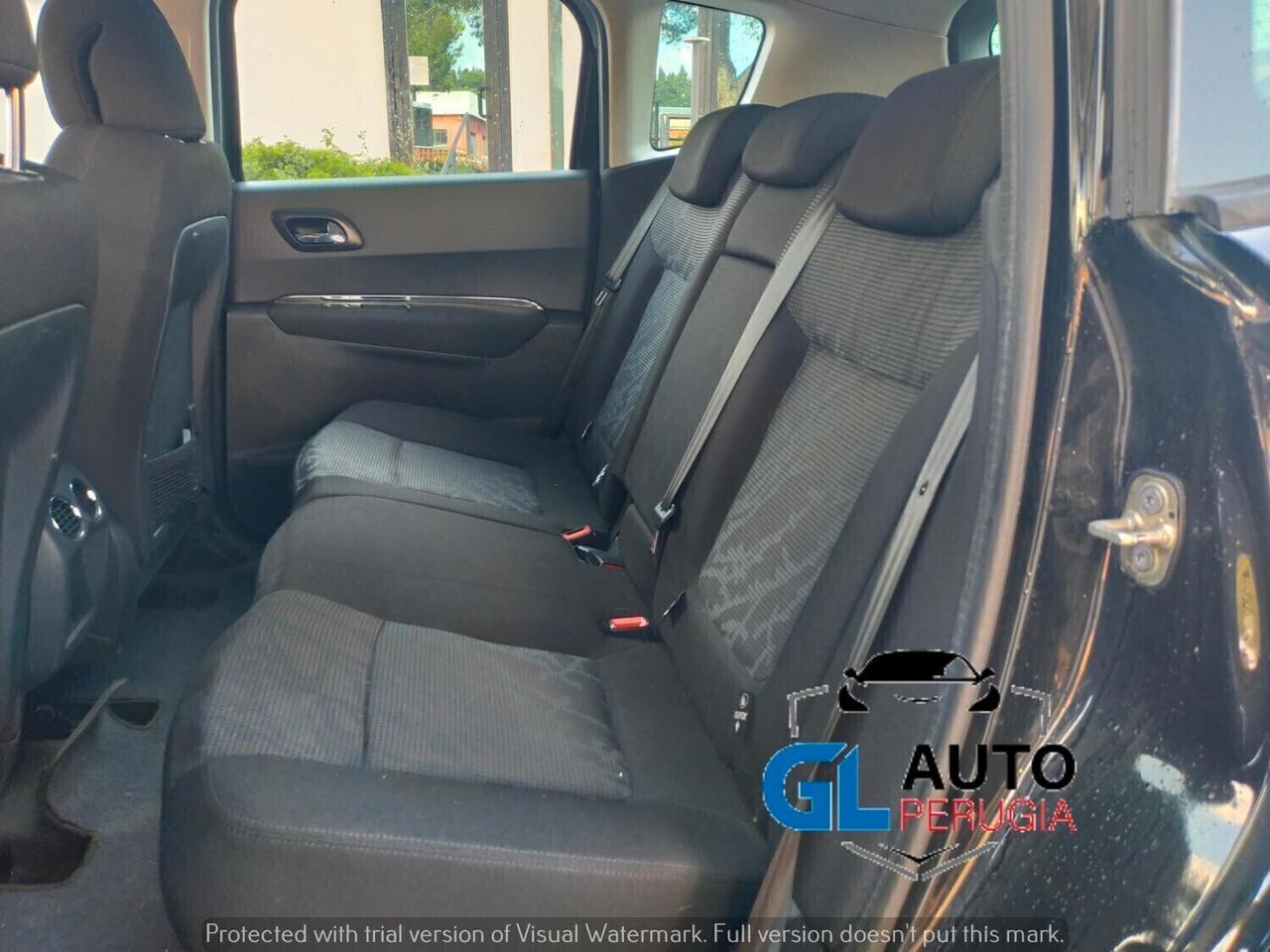PEUGEOT 3008 1.6 HDI automatica con Grip Control Full opt