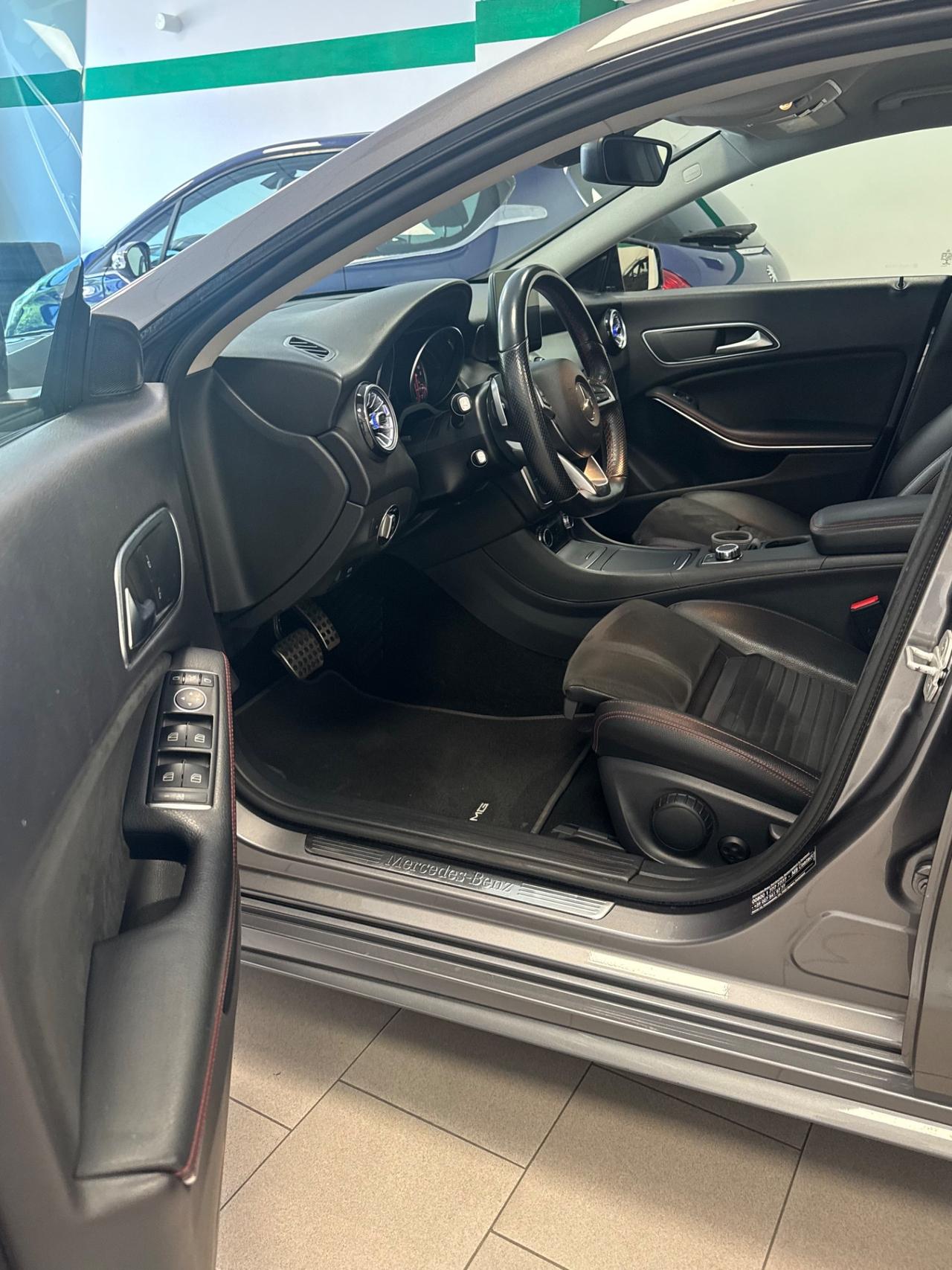 Mercedes-benz CLA 200 CLA 200 d Automatic Premium