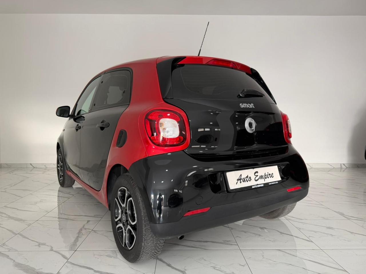 SMART FORFOUR PASSION AUTOMATICA TETTO PANORAMICO