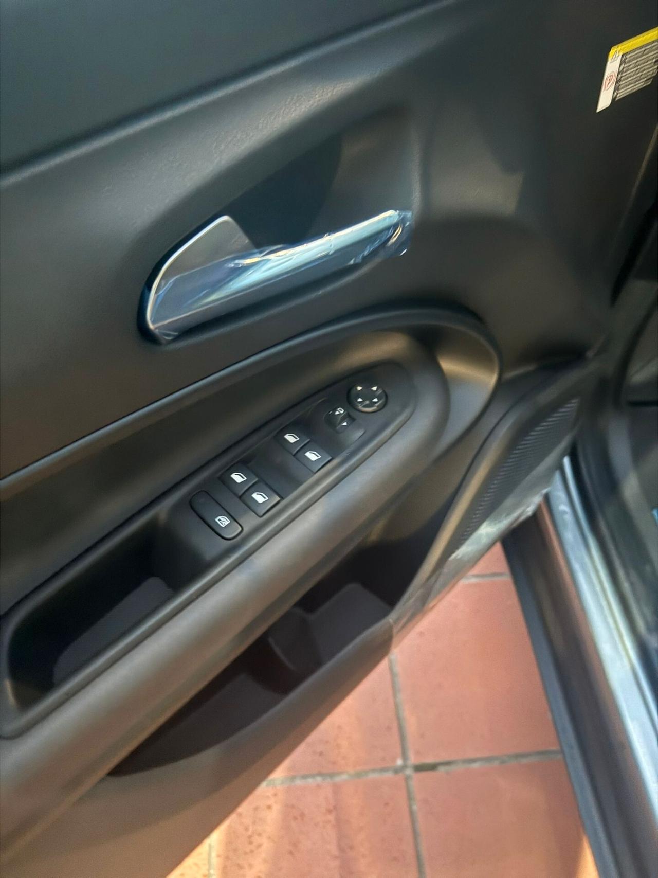 Alfa Romeo Junior 1.2 145 CV Hybrid eDCT6 Speciale