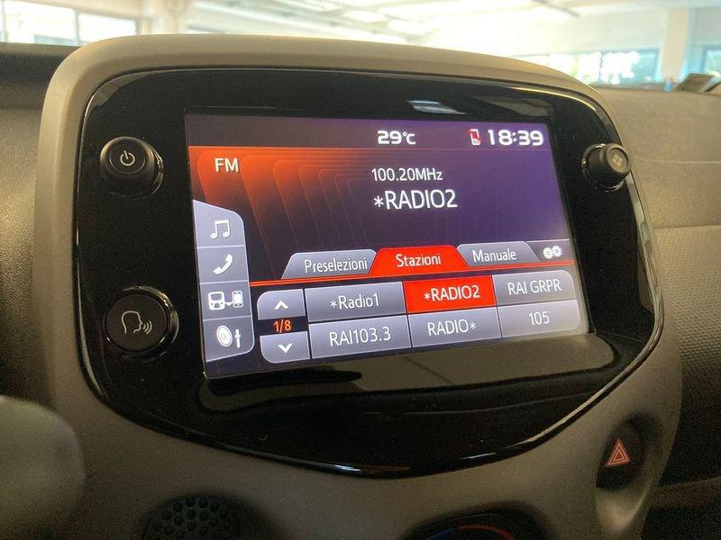 Peugeot 108 Active 5 Porte 1.0 VTi neopatentati rif.GG621
