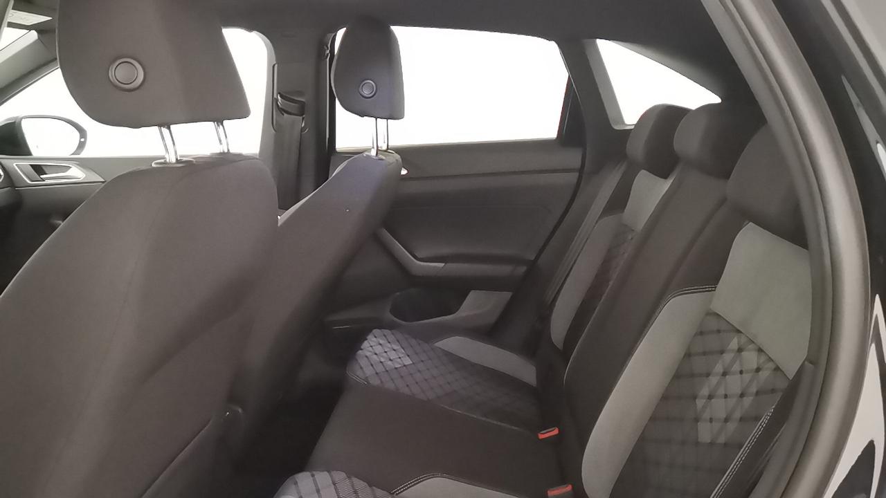 VOLKSWAGEN Taigo - Taigo 1.0 tsi R-Line 115cv dsg