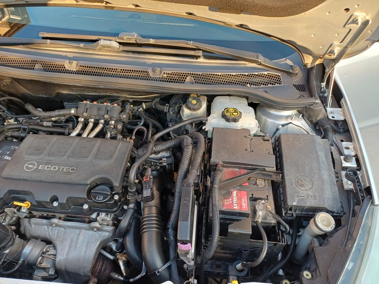 Opel Astra 1.4 Turbo 140CV Sports Tourer GPL Tech Elective