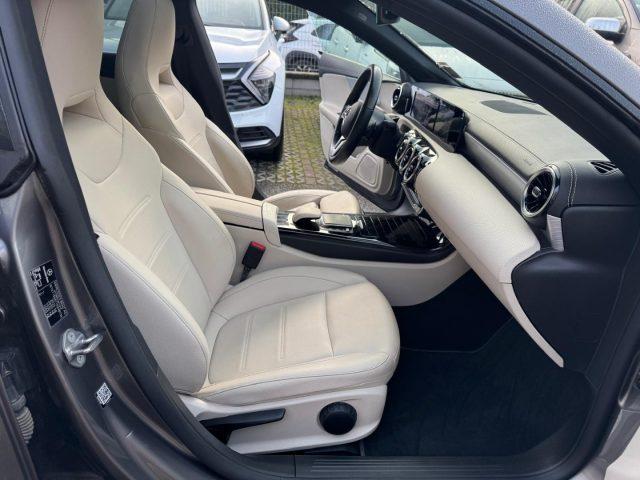 MERCEDES-BENZ CLA 200 Automatic Shooting Brake Sport