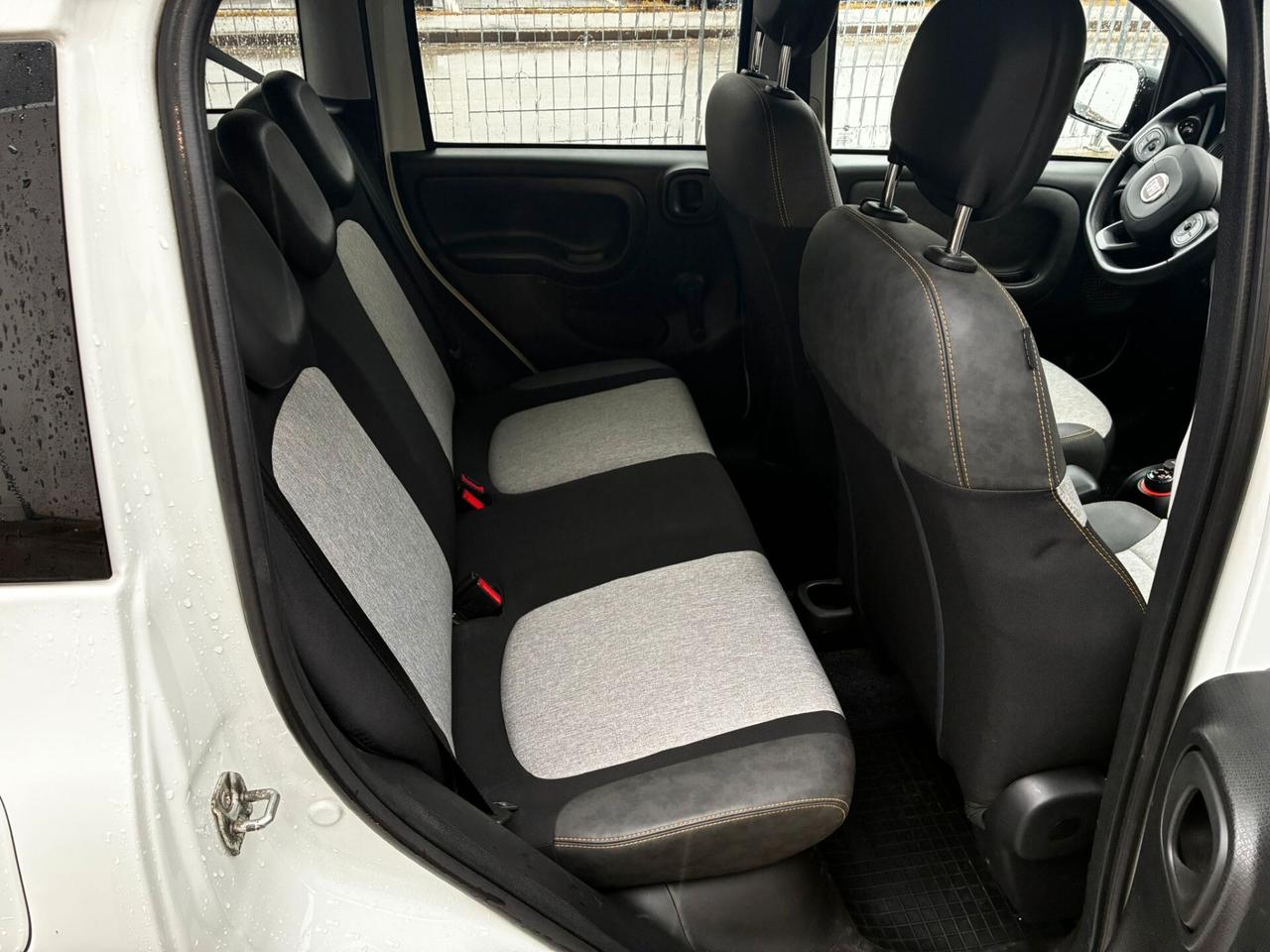 FIAT PANDA CROSS 4x4 0.9TWINAIR - GANCIO TRAINO