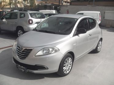 Lancia Ypsilon 1.2 69 CV 5 porte Gold