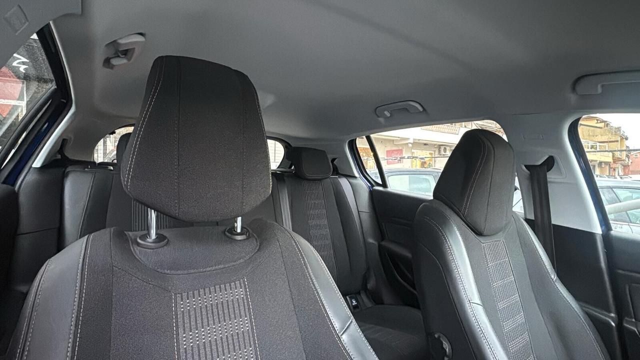 Peugeot 308 BlueHDi 130cv automatica GARANZIA